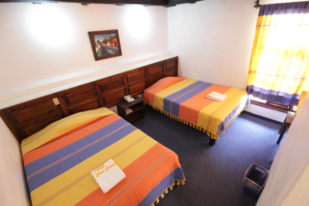 Hotel Plaza Santo Domingo San Cristóbal de Las Casas Rom bilde