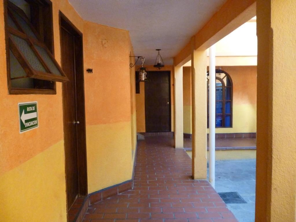 Hotel Plaza Santo Domingo San Cristóbal de Las Casas Rom bilde