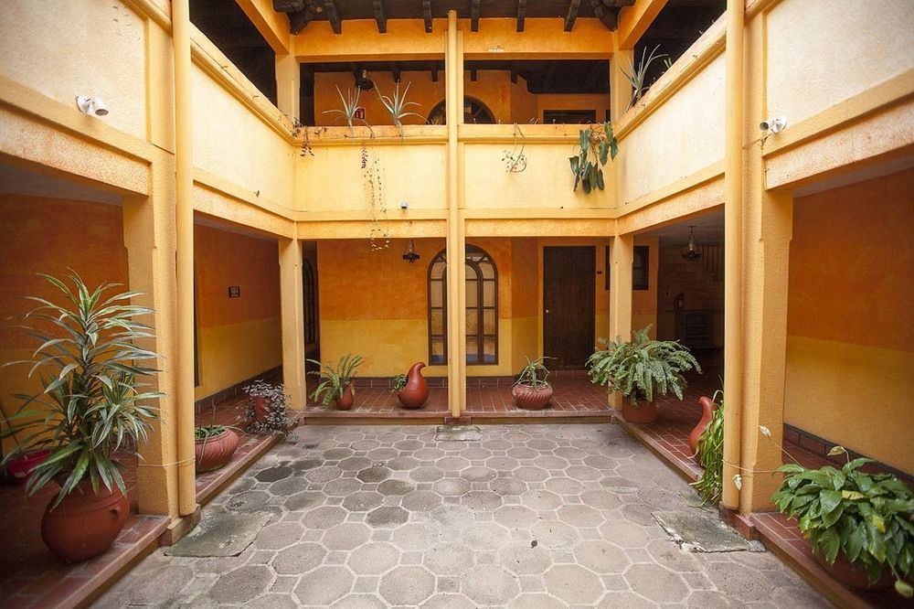 Hotel Plaza Santo Domingo San Cristóbal de Las Casas Eksteriør bilde